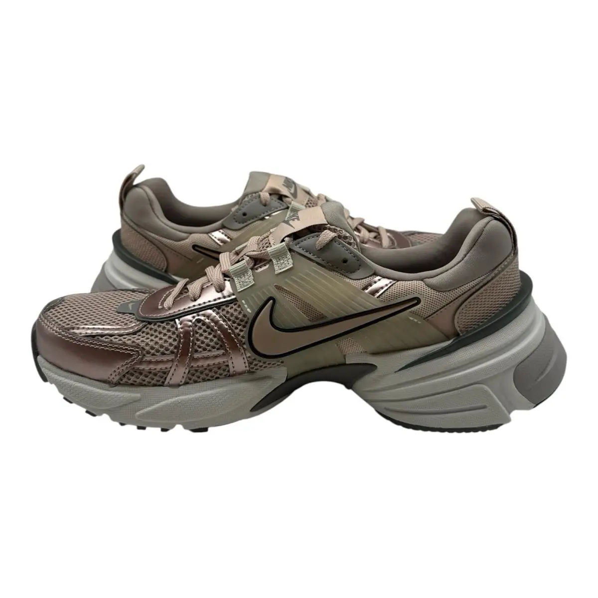 Nike shoes - Nike V2K Run - Run - FD0736 201 - Beige 1