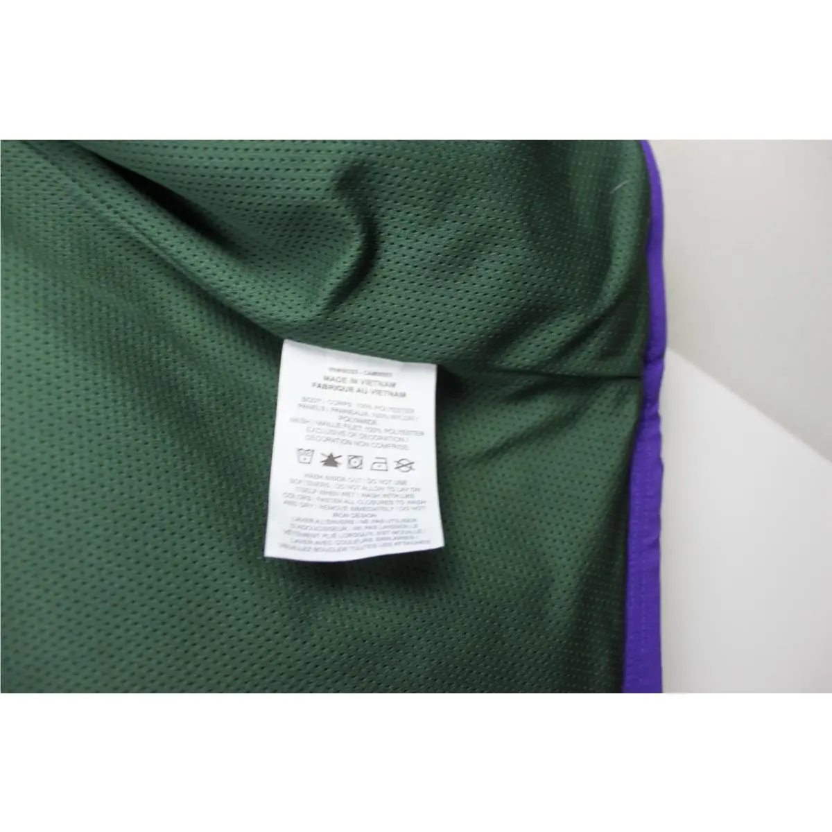 Nike clothing - Nike Sportswear CD3142-337 - Sportswear - CD3142337 - Galactic Jade/Sequoia/Kumquat (UPC: 193150875885) 1
