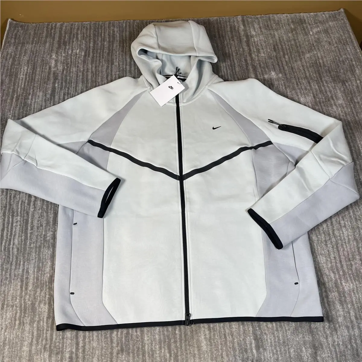 Nike Tech Fleece Hoodie Jacket Mens 2XL Gray Full Zip Windrunner IF1325-034