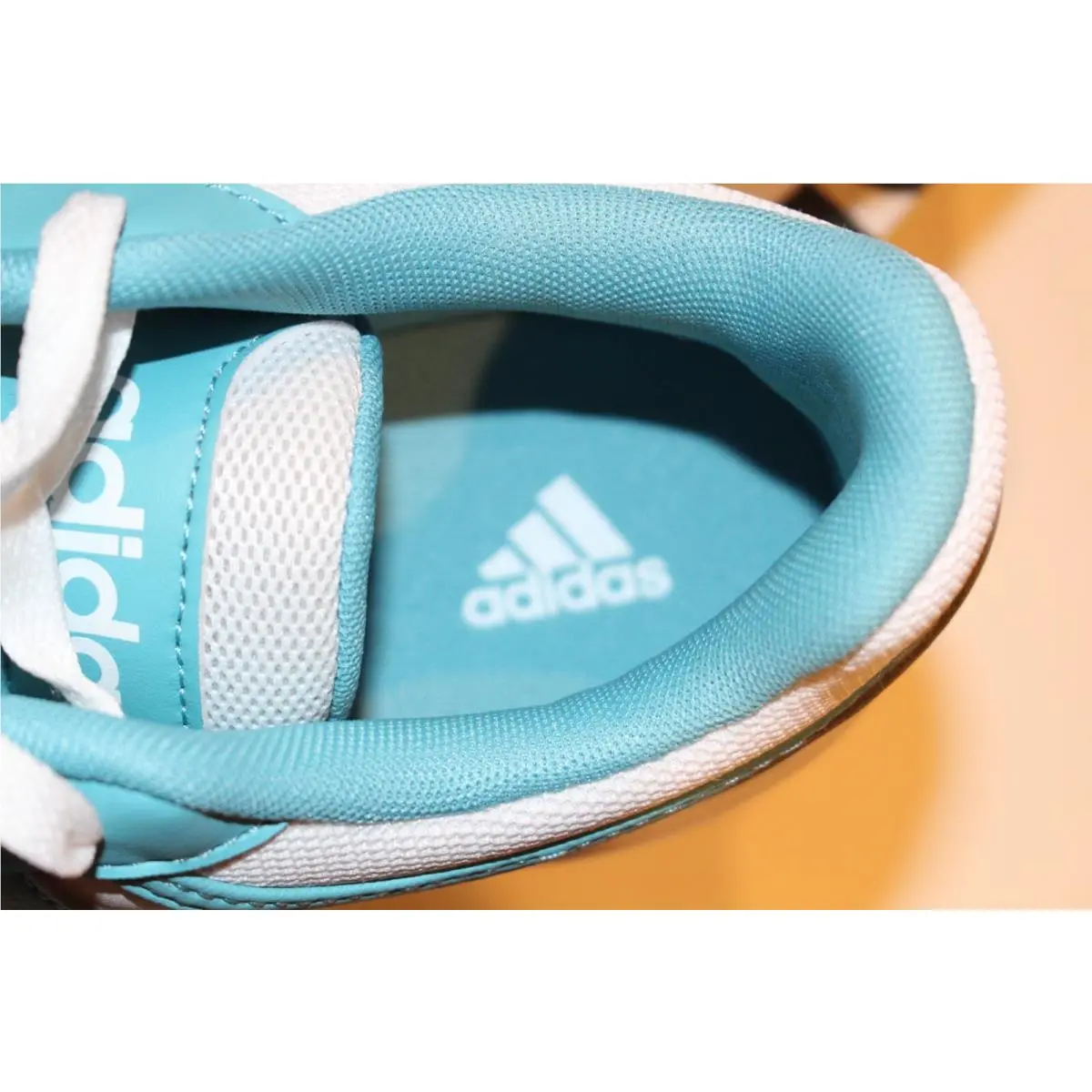 Adidas shoes - adidas Hoops - Hoops - IH0175 - White / Teal 5