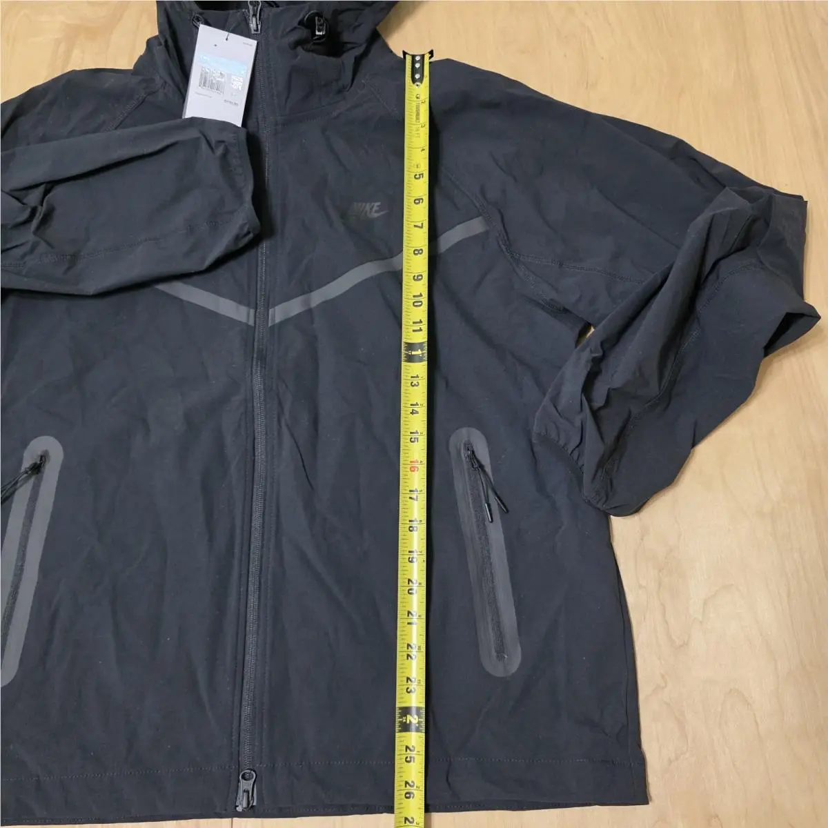 Nike clothing - Nike NSW Tech - NSW Tech - HM7151-010 - Black 9