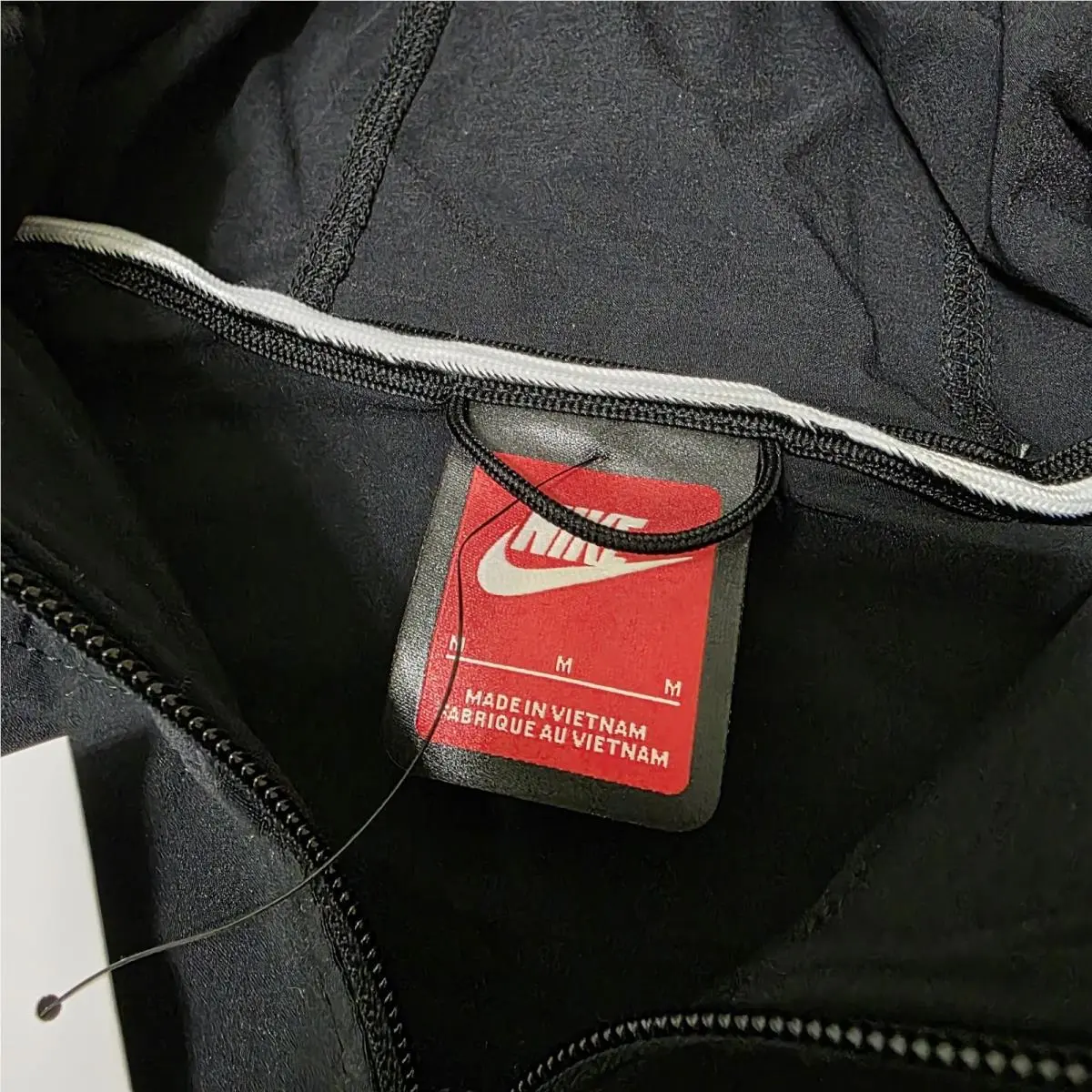 Nike clothing - Nike NSW Tech - NSW Tech - HM7151-010 - Black 5