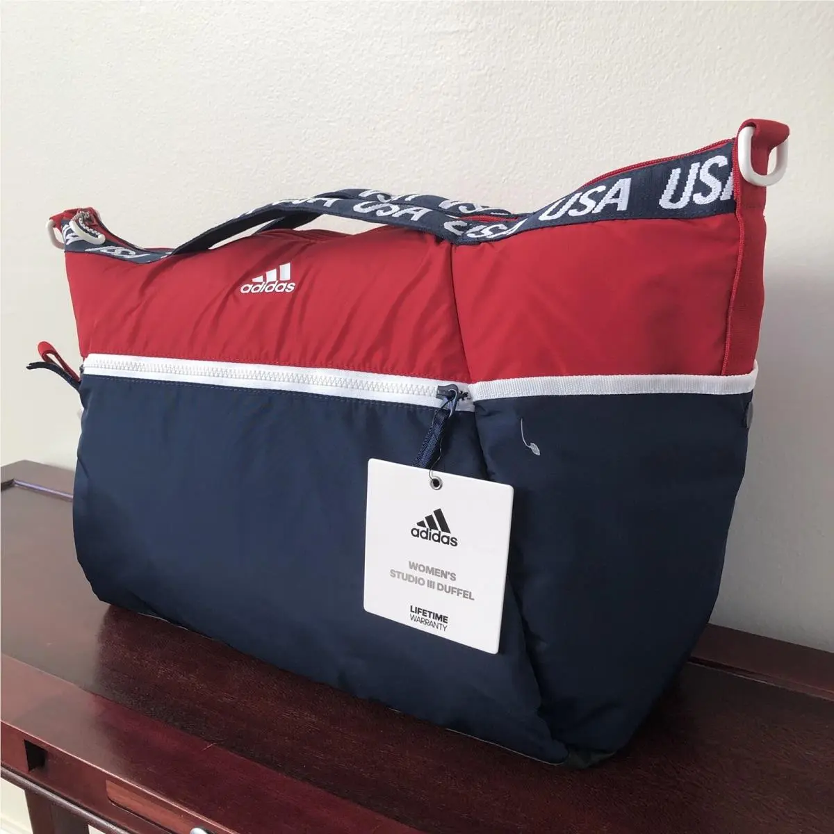 Adidas Originals Studio Iii Duffel Bag Usa Volleyball Limited Edition Navy White