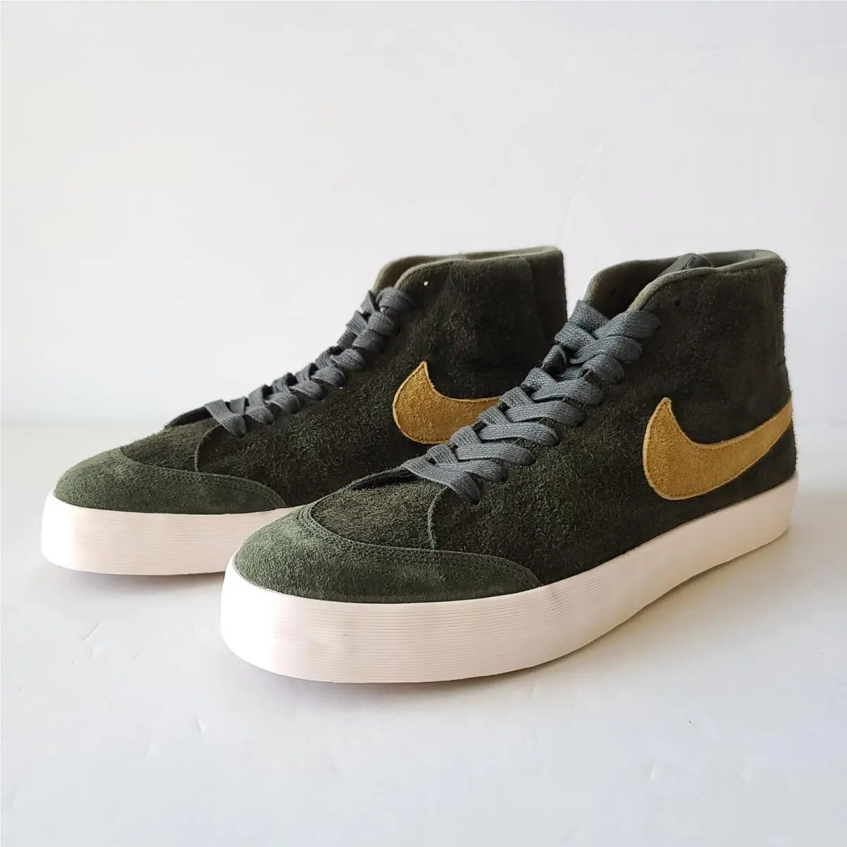 Nike shoes - Nike SB Blazer - Blazer - AH6158-369 - Green 1