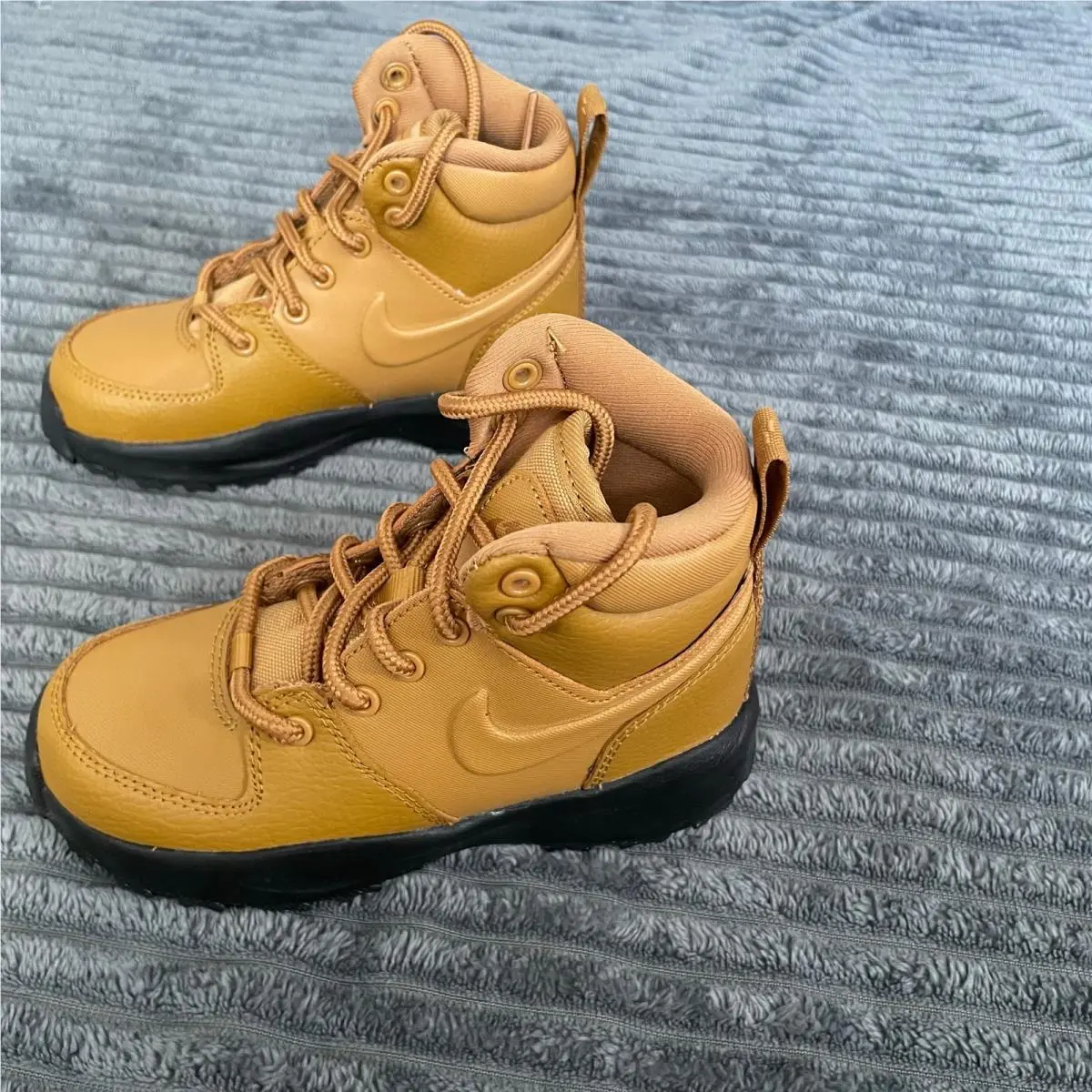 Nike shoes - Brown 7