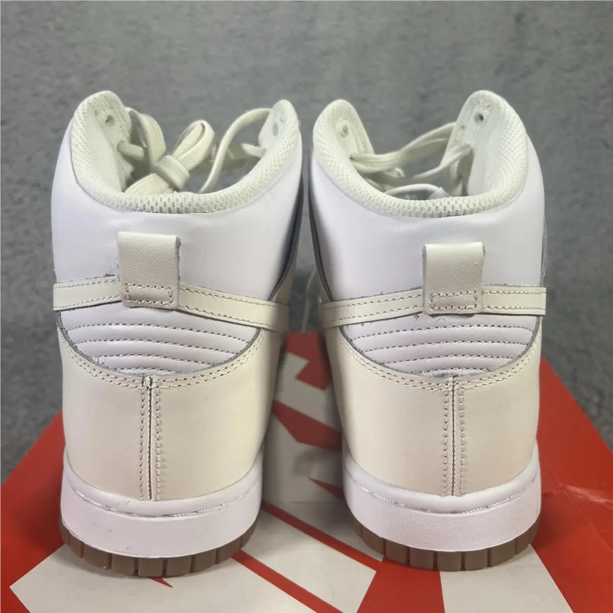 Nike shoes - Nike Dunk High - Dunk High - White 3