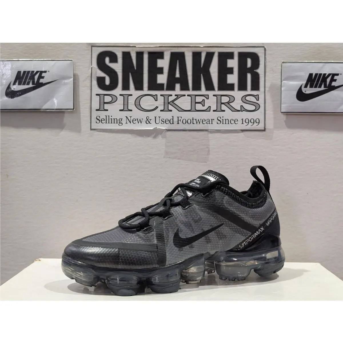 Nike Air Vapormax 2019 GS - AJ2616 001 - Black / Black - Youth 4Y / Women`s: 5.5