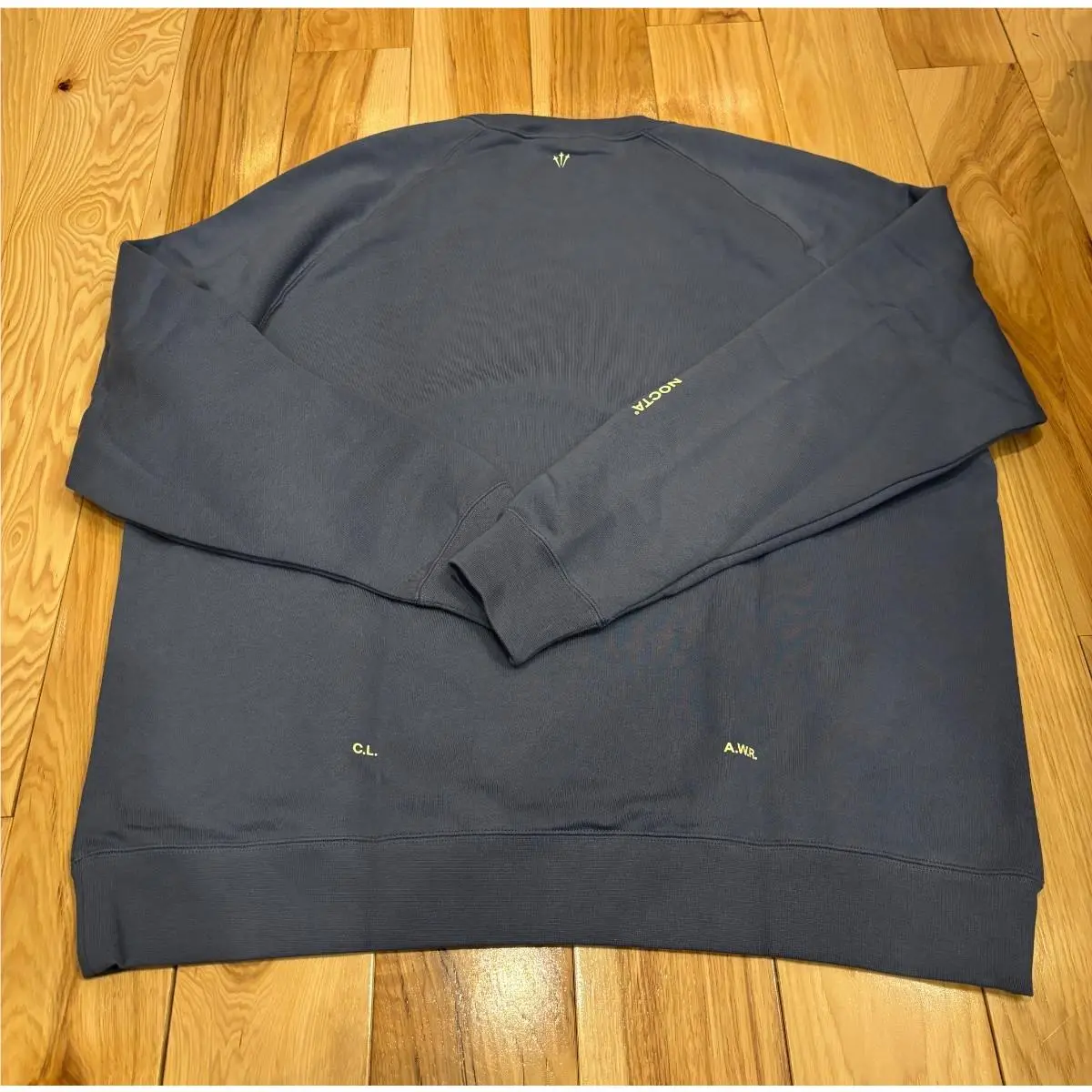 Nike clothing - Diffused Blue/Citron Tint (UPC: 197863726670) 3