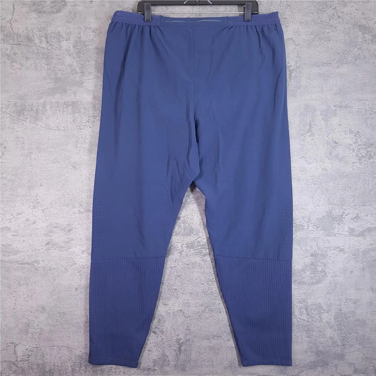 Nike clothing - Dri-Fit Adv Aeroswift - Adv Aeroswift - DM4615-410 - Blue 0