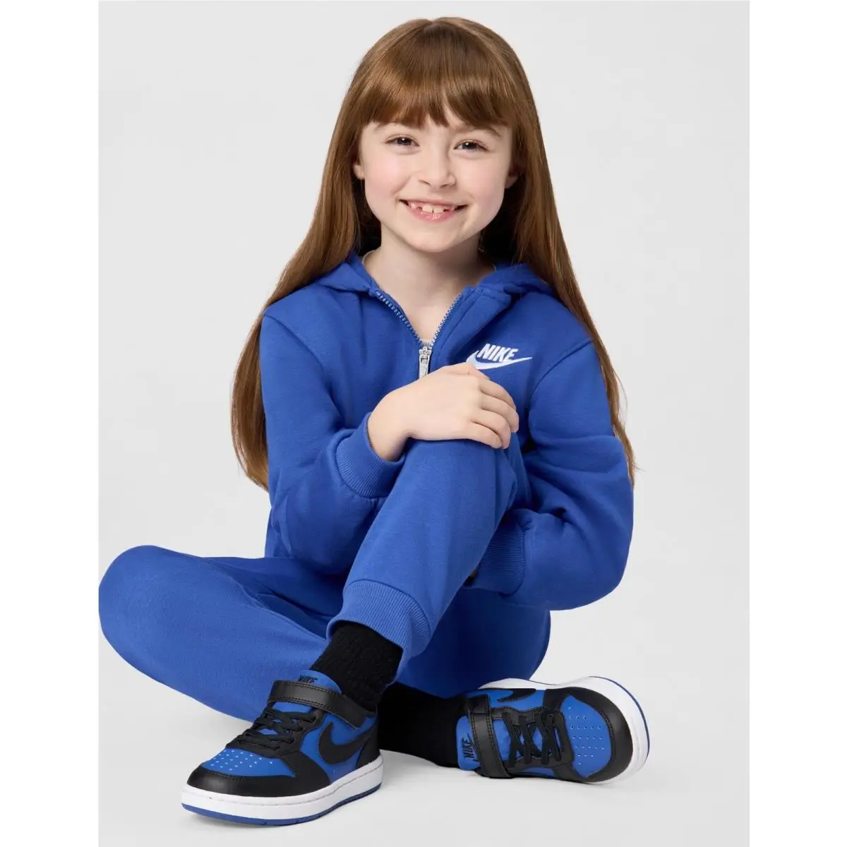 Nike shoes - Blue (UPC: 197599031345) 0