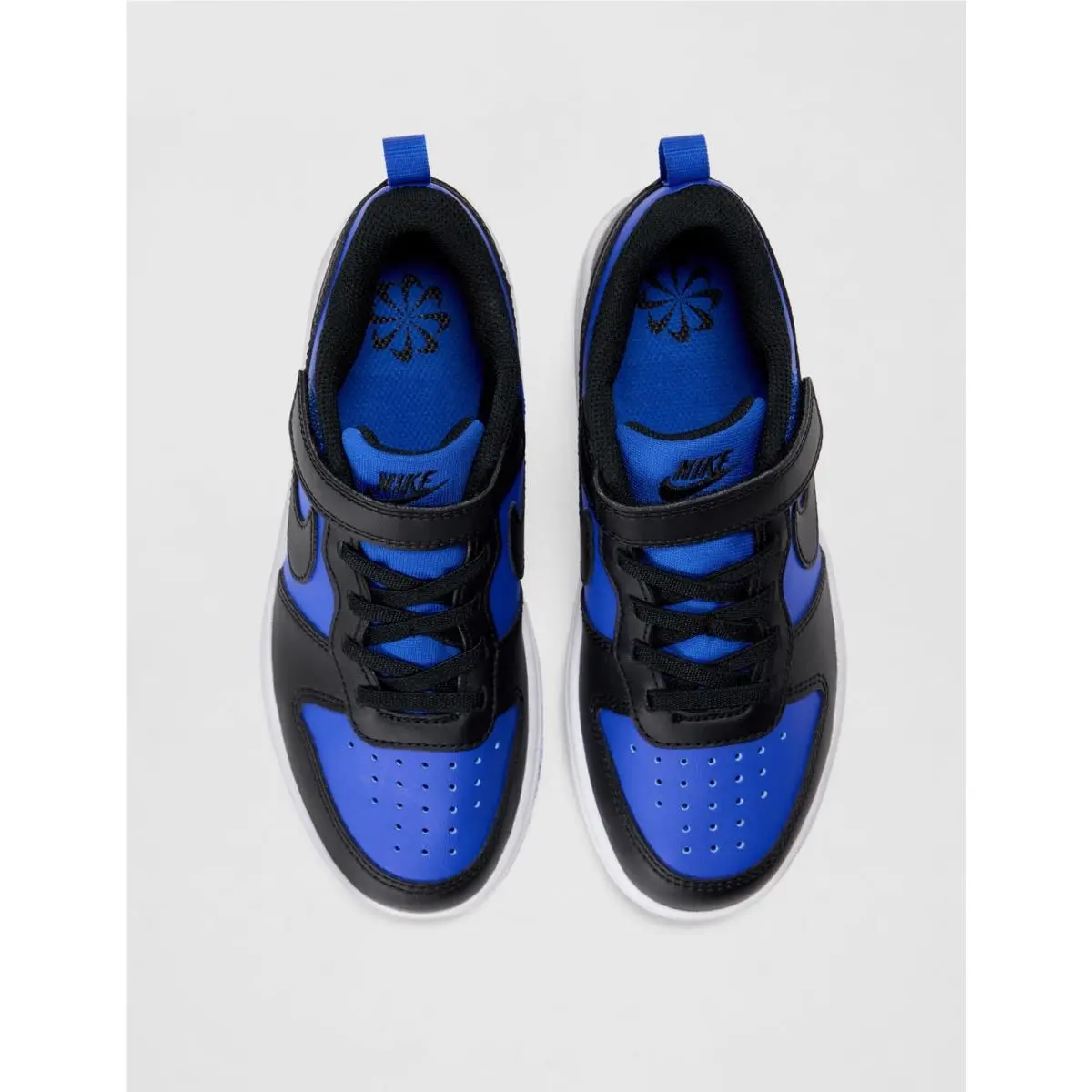 Nike shoes - Blue (UPC: 197599031345) 2