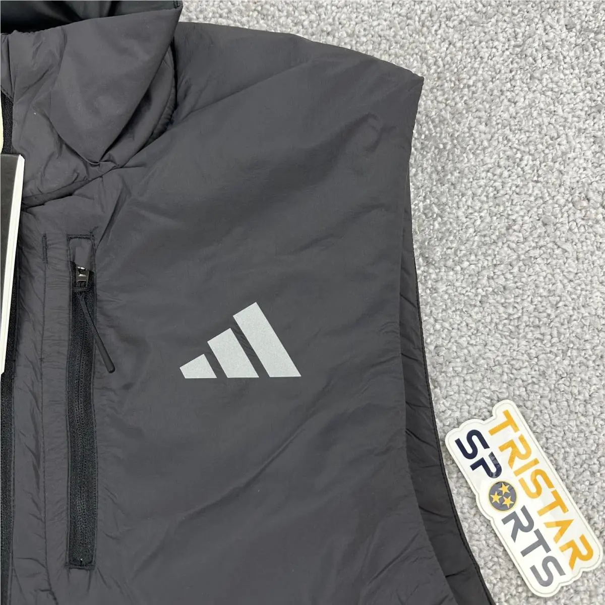 Adidas clothing - NA - Black (UPC: 197622049255) 2