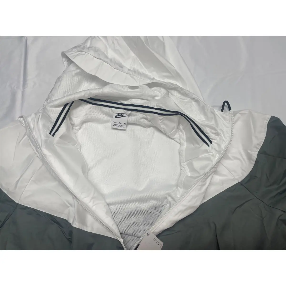 Nike clothing - Nike Dri-Fit - WHITE GREY (UPC: 195866551190) 3