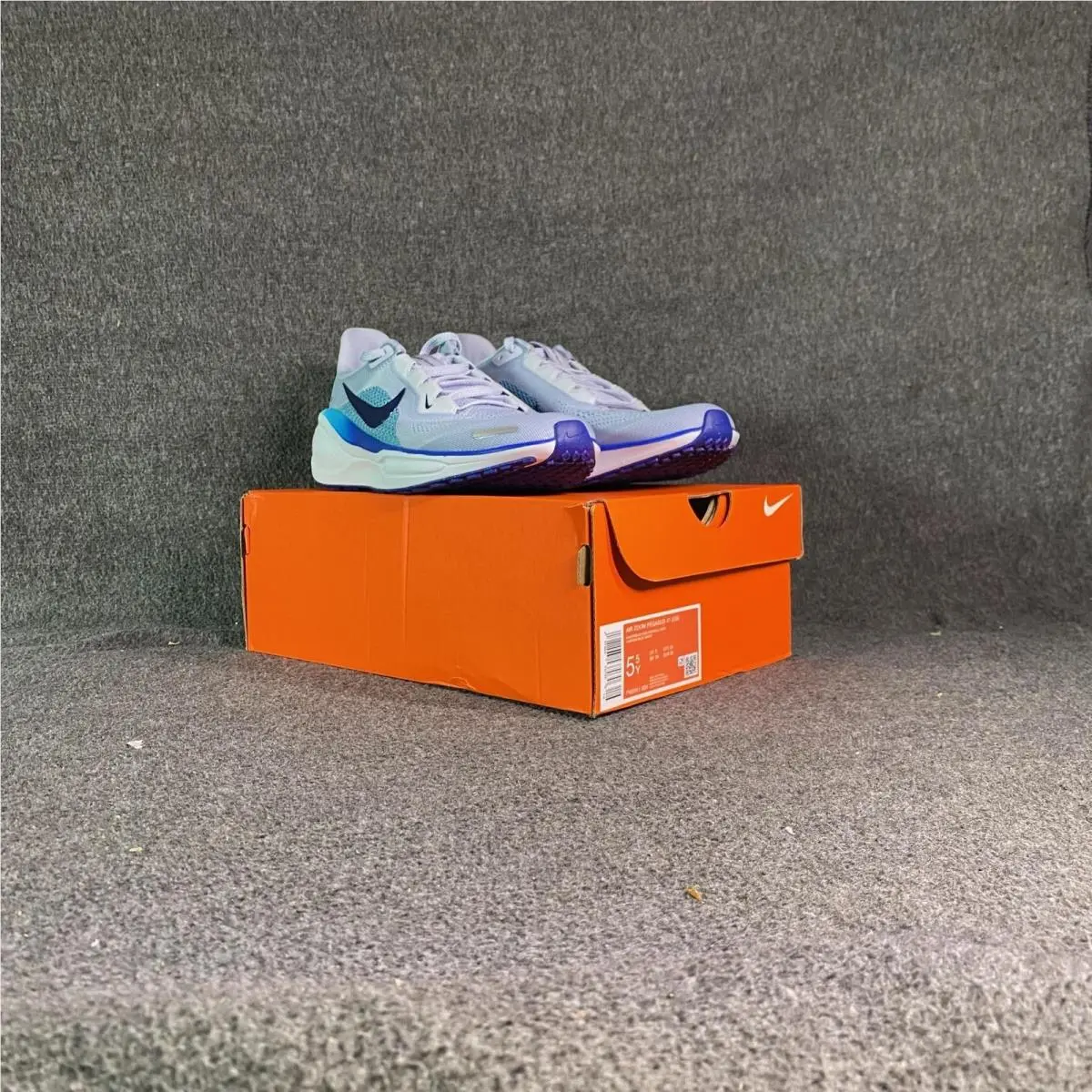 Air Zoom Pegasus 41 Ghost Football Grey Deep Night GS Youth 5.5 FN5041-004 by Nike