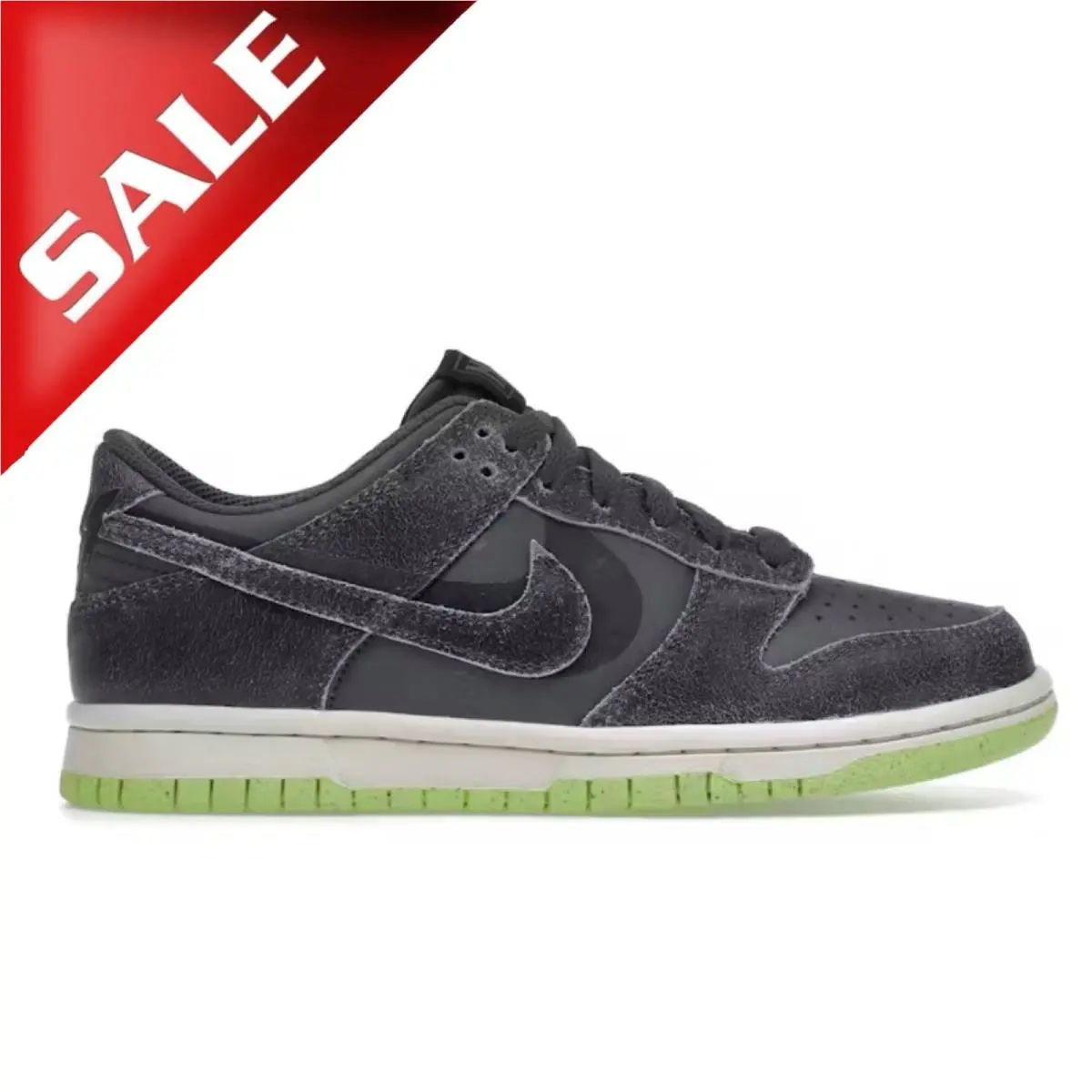 Size 6.5Y Nike Dunk Low Halloween 2022 GS