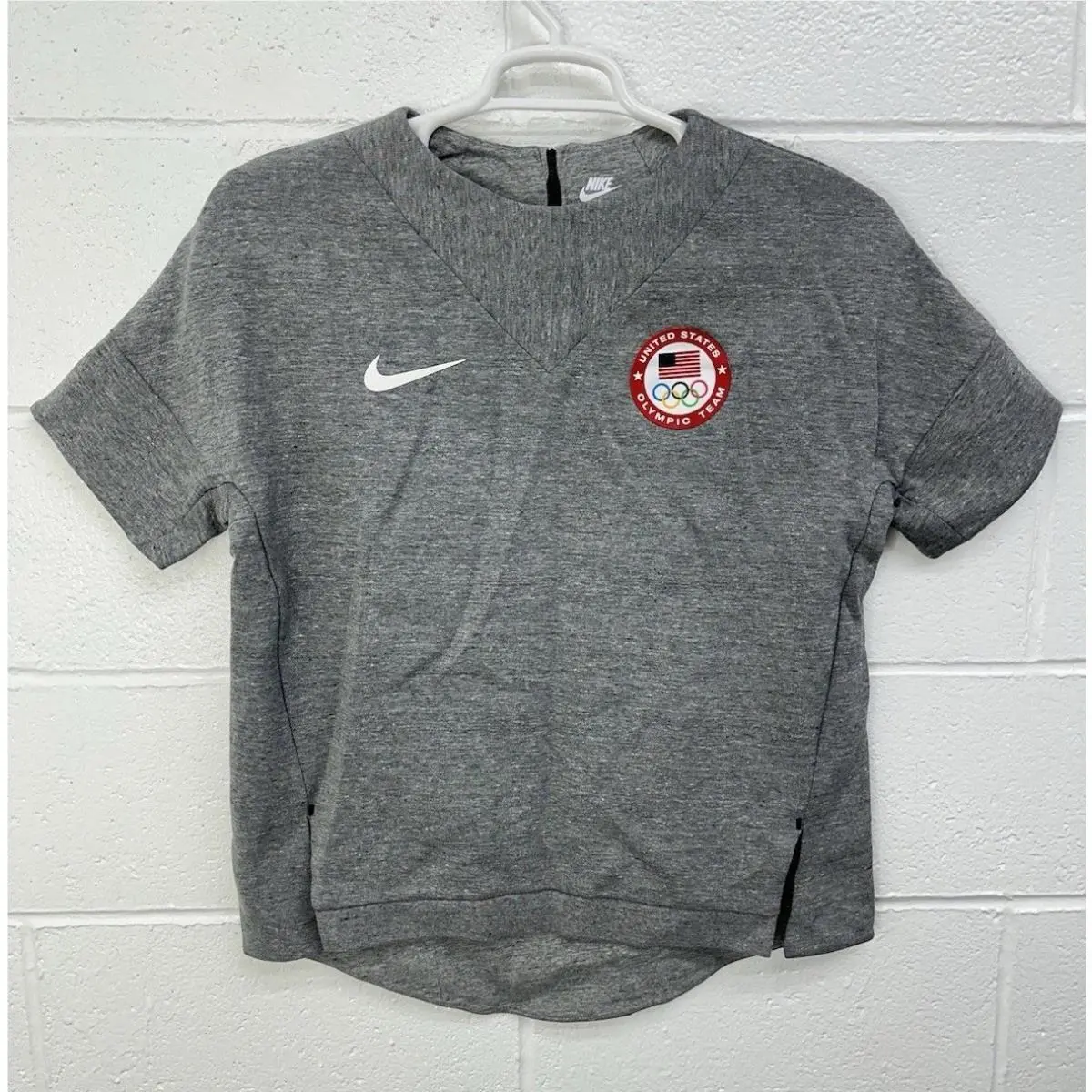 United States Olympic Team Usa Nike Tech Fleece Short Sleeve Sweatshirt / Size M