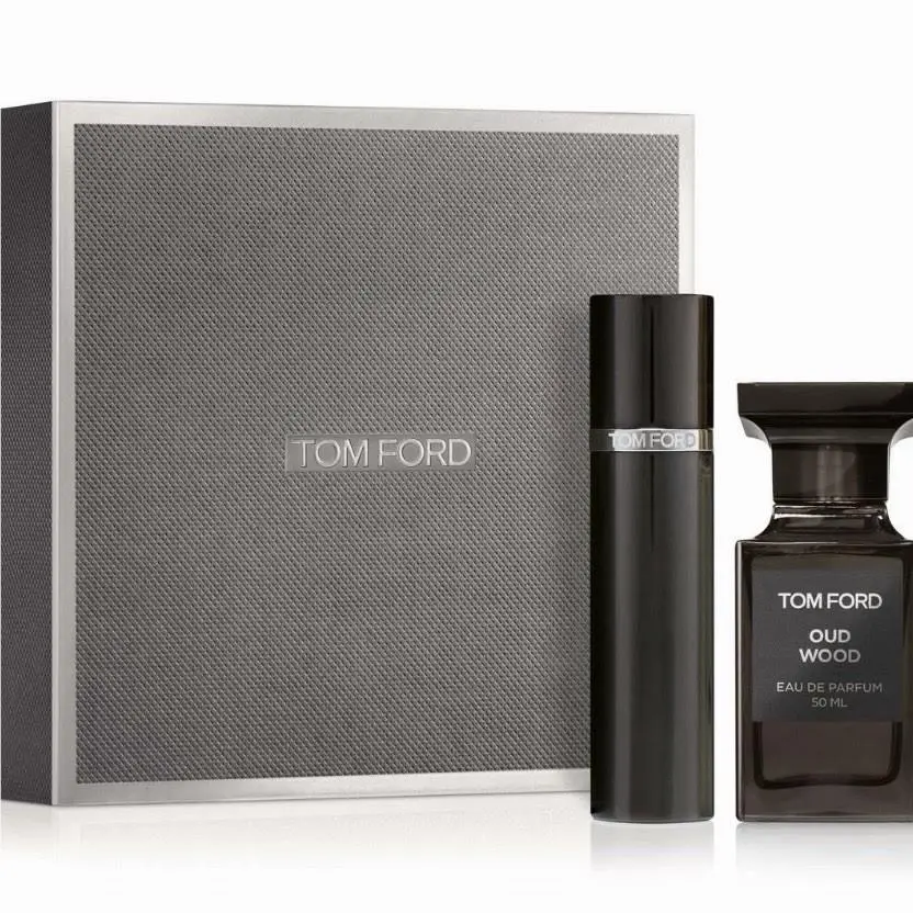 Tom Ford Private Blend Oud Wood 2pc Set 1.7oz Eau de Parfum + .34oz Spray