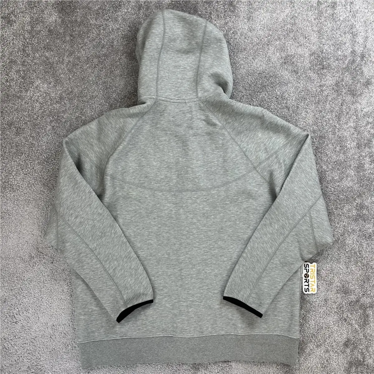 Nike clothing - Gray (UPC: 196607413289) 0