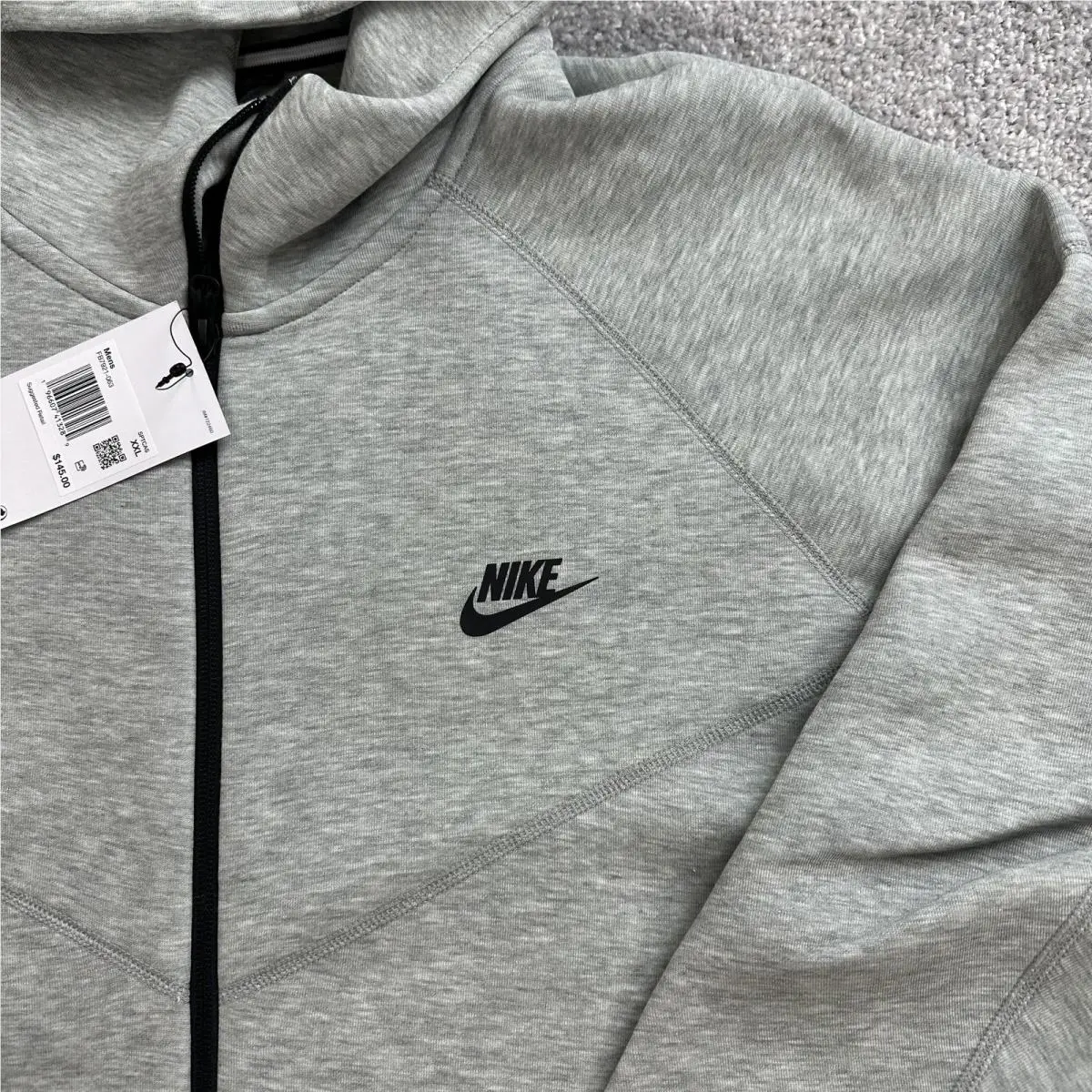 Nike clothing - Gray (UPC: 196607413289) 1