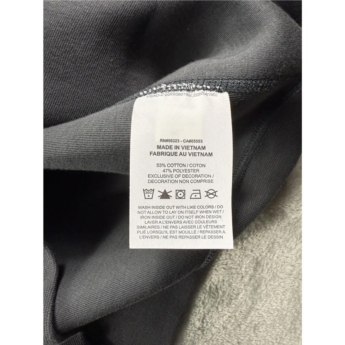 Nike clothing - Gray (UPC: 0196605510447) 6