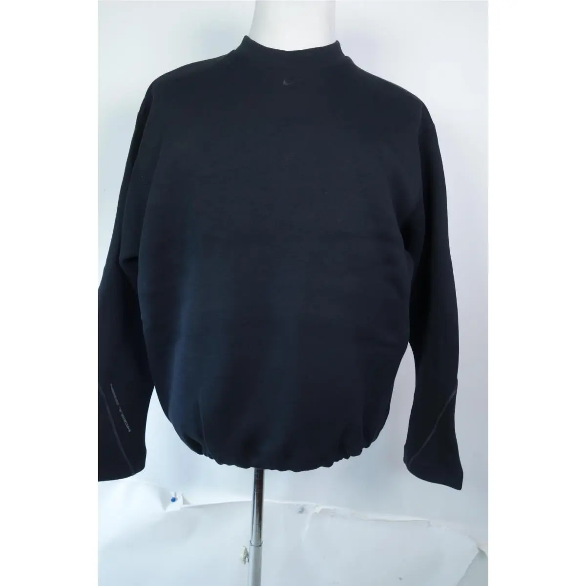 Nike Tech Fleece Sweatshirt Mens Small Black Loose Fit Crew HV6537-010