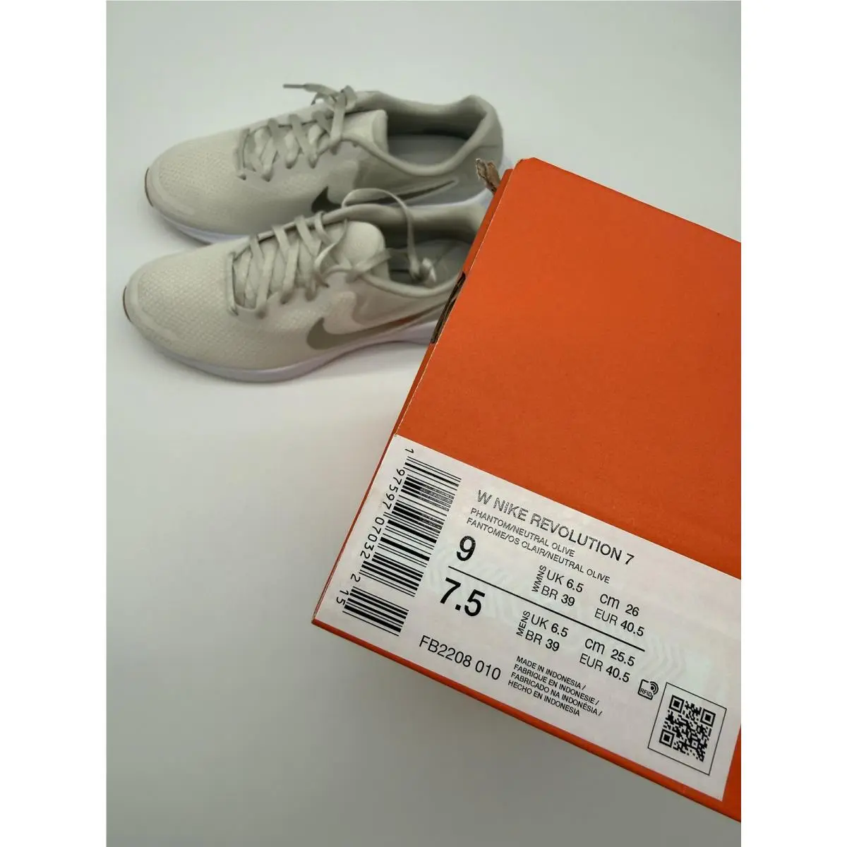 Nike shoes - Nike Revolution 7 - Revolution - FB2208 010 - Beige (UPC: 0197597070322) 8