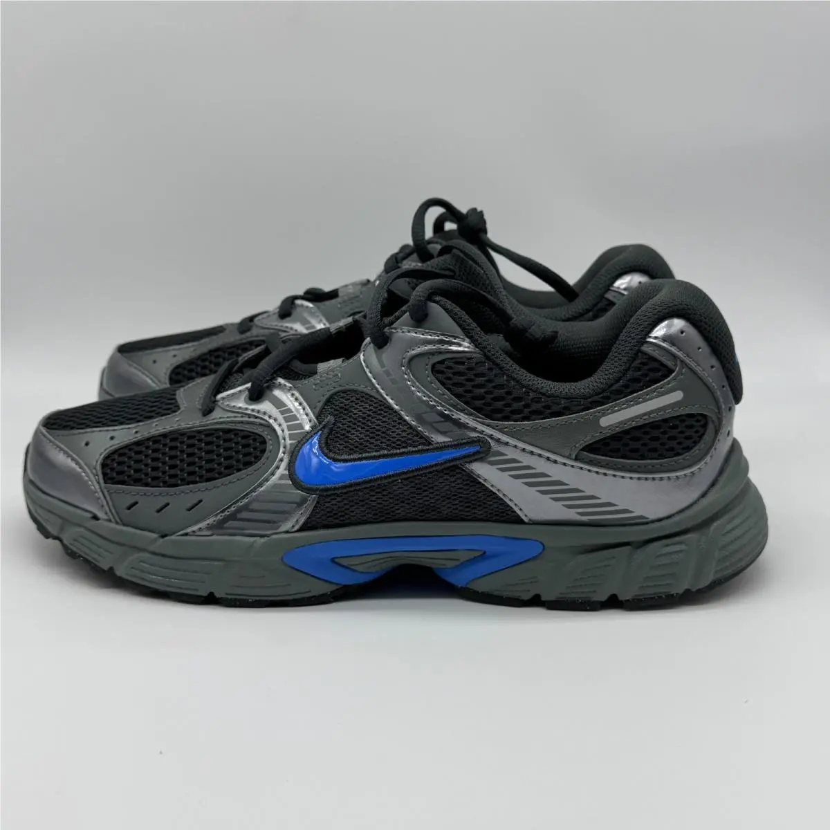 Nike shoes - V5 RNR - RNR - Multicolor (UPC: 198729127396) 1