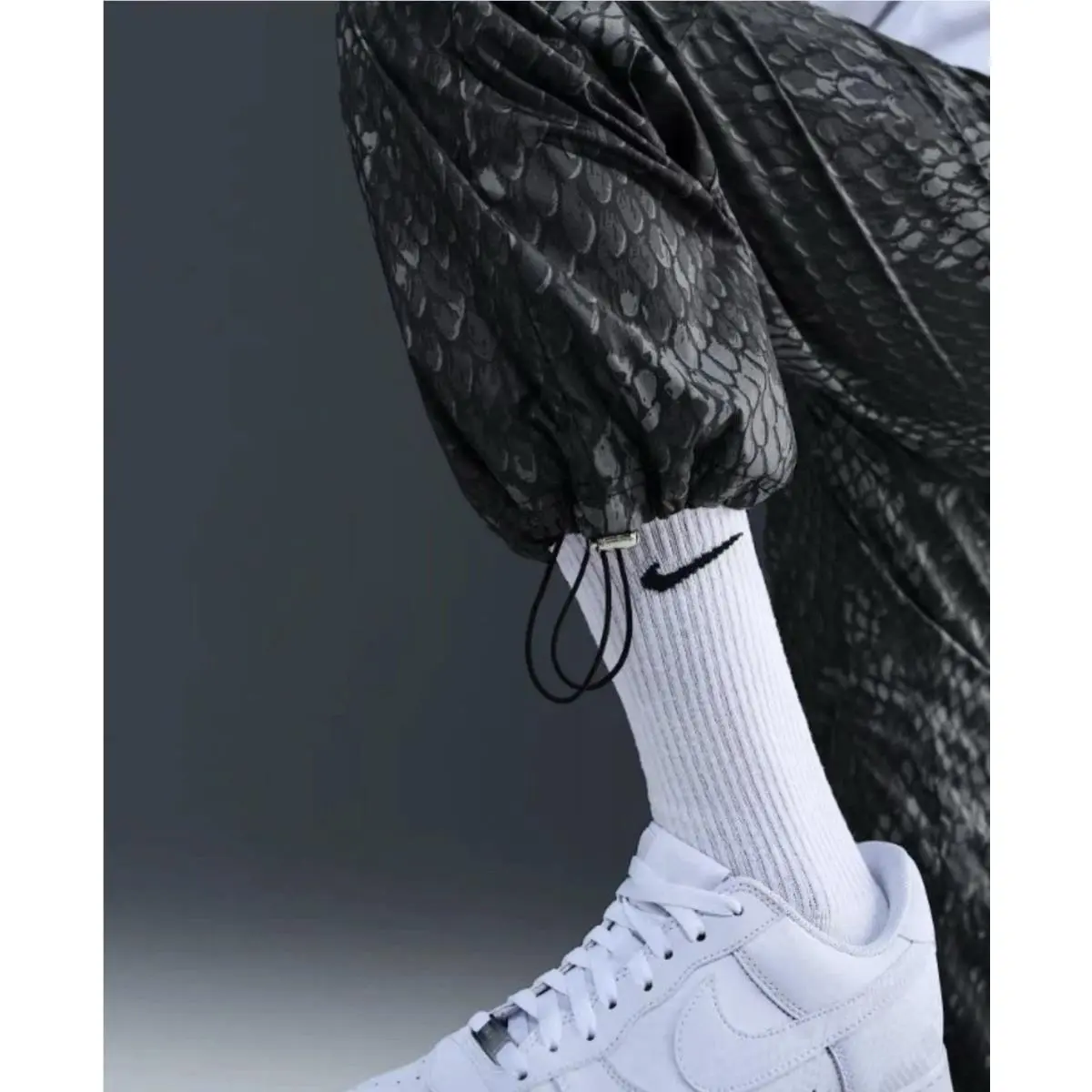 Nike clothing - IB2706010 - IB2706010 - Black (UPC: 0198485288201) 1