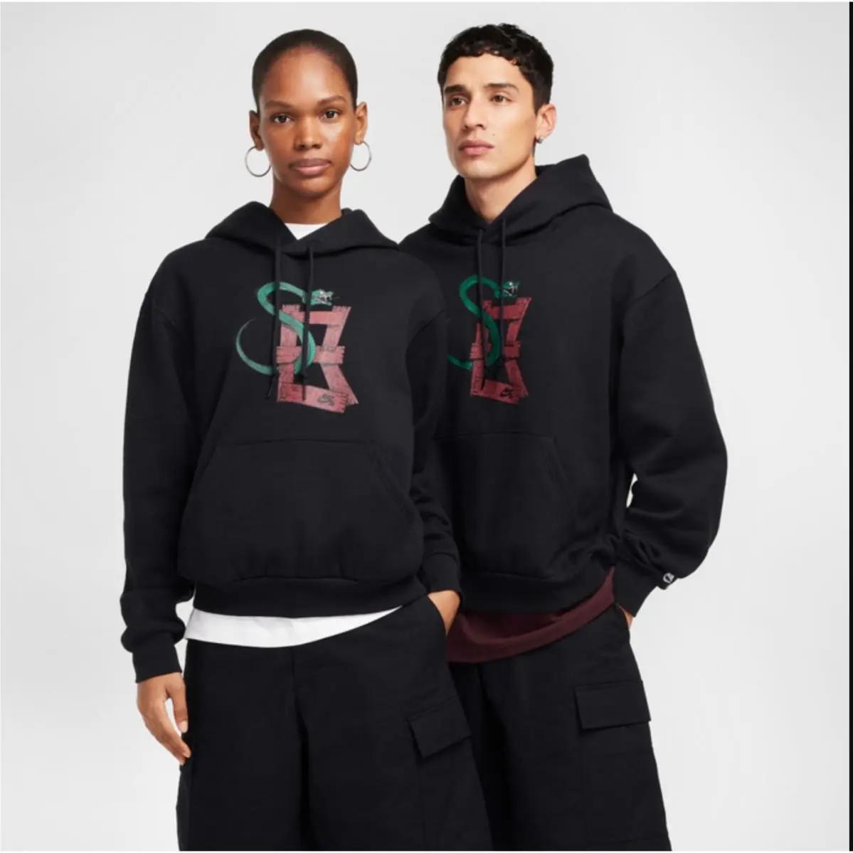 Nike Men`s SB Snake Pullover Hoodie Sweatshirt XL Black Graphic Fleece