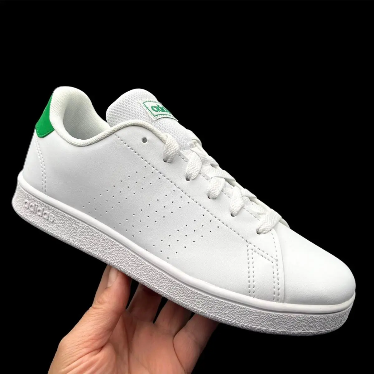 Adidas Advantage Youth Boy`s/ Girl`s Casual Shoes Size 4 White Green Lace Up