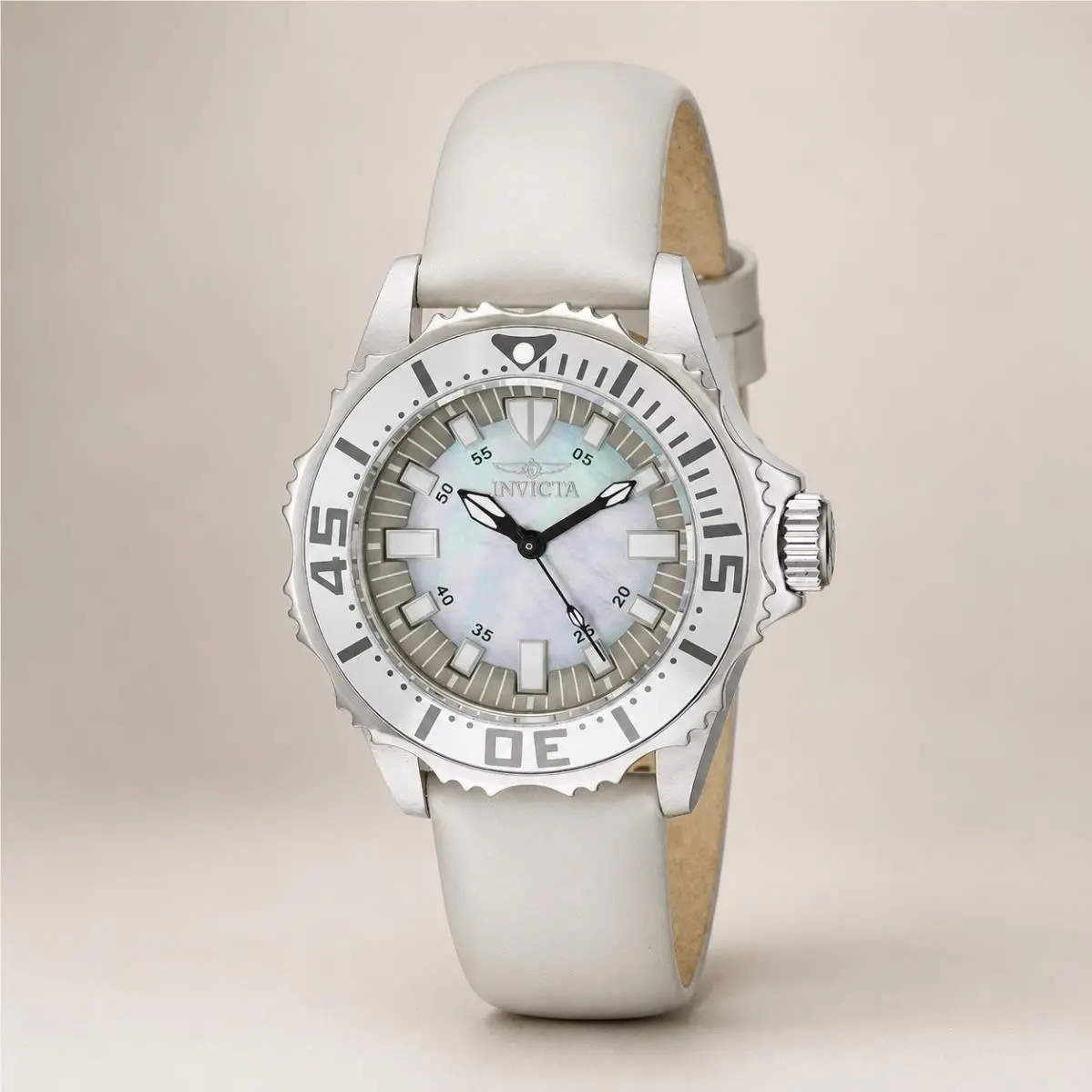 Invicta Women`s 18494 Pro Diver Analog Display Swiss Quartz Grey Watch