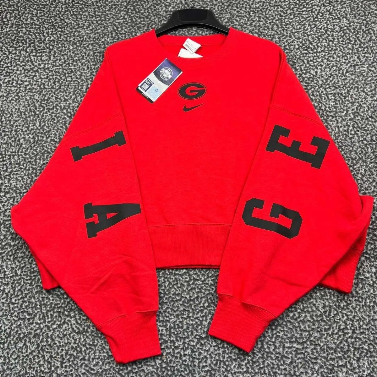Nike Georgia Bulldogs Sweatshirt Women Medium Red Cropped Crewneck Ncaa M