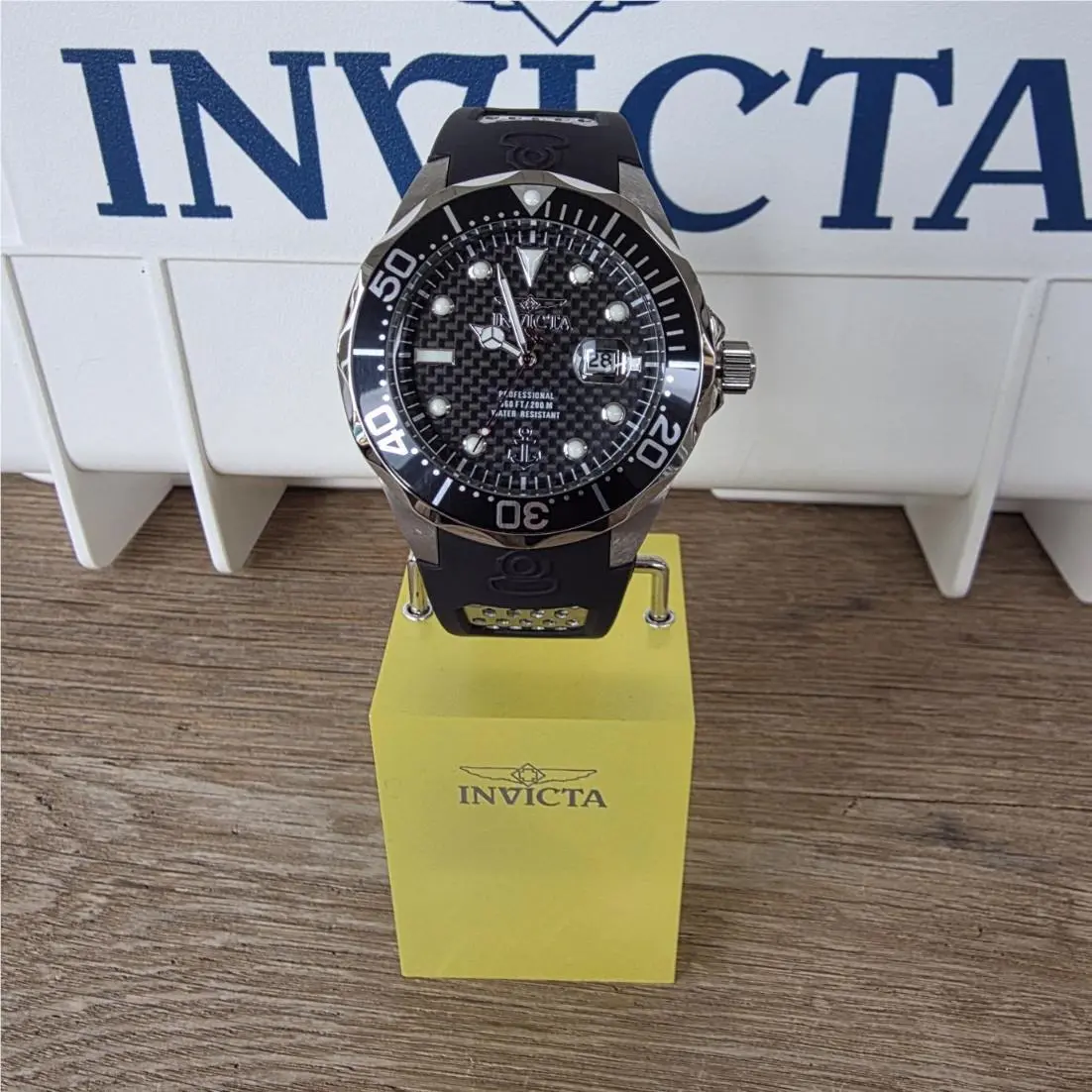 Invicta Ocean Voyage Men`s Quartz 47mm Black Dial Rubber Strap 200m Diver