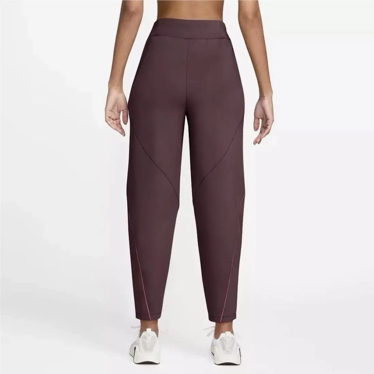 Nike clothing - maroon 8