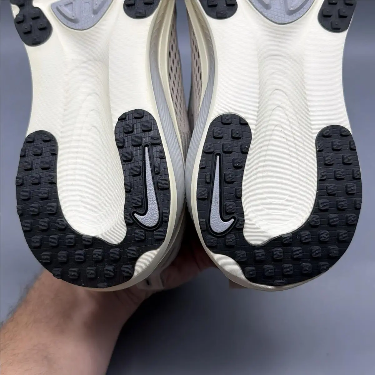 Nike shoes - Nike Vomero 18 - Vomero - IM6127 200 - Black (UPC: 0198726923373) 8