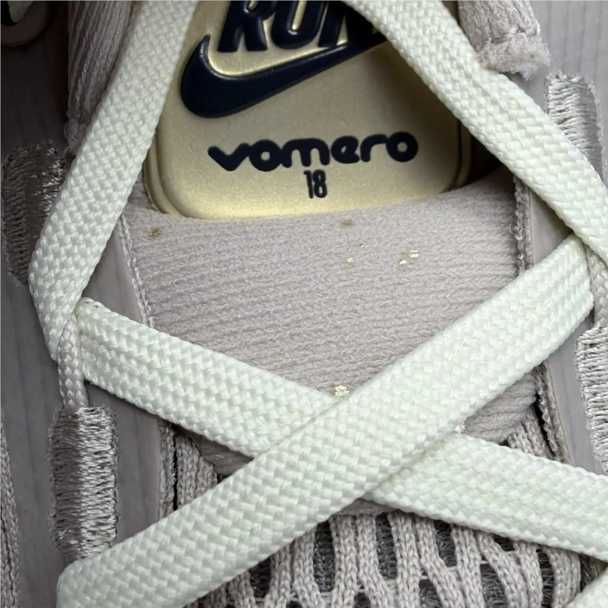 Nike shoes - Nike Vomero 18 - Vomero - IM6127 200 - Black (UPC: 0198726923373) 9