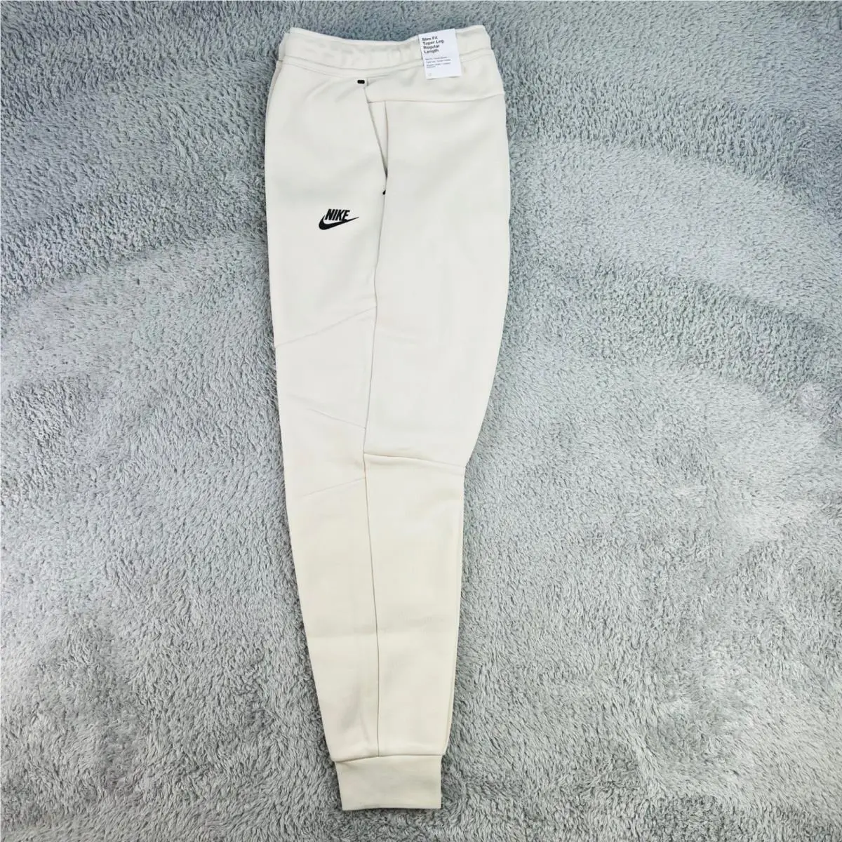 Nike clothing - Cream 7