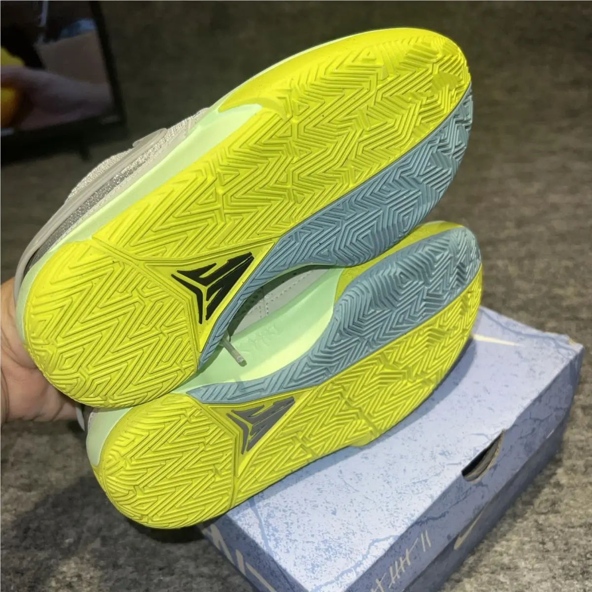 Nike shoes - Nike Ja 1 - Gray 2