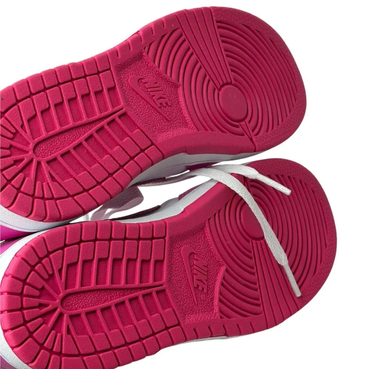 Nike shoes - Pink 2