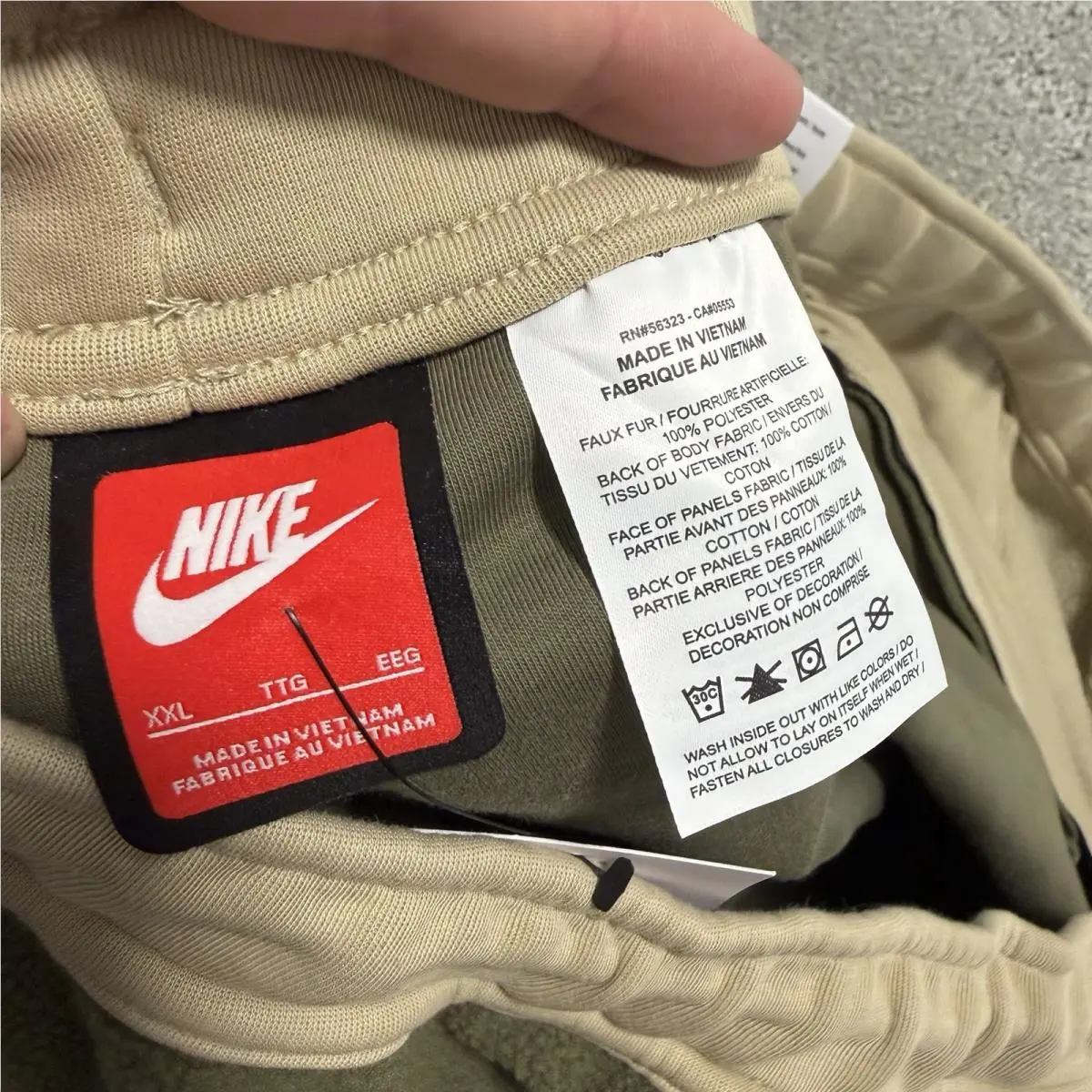 Nike clothing - Beige 3