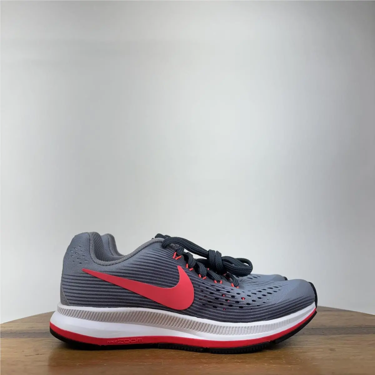 Big Kids Nike Zoom GS Pegasus 34 Gray Athletic Running Sneakers Size 3.5 Y