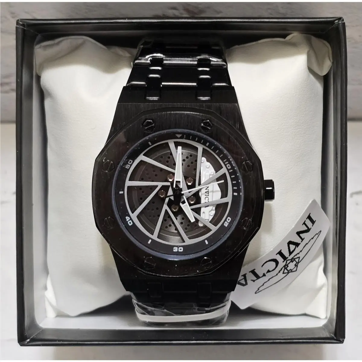 Invicta Speedway Rim Men`s Watch 42mm Black White 70037