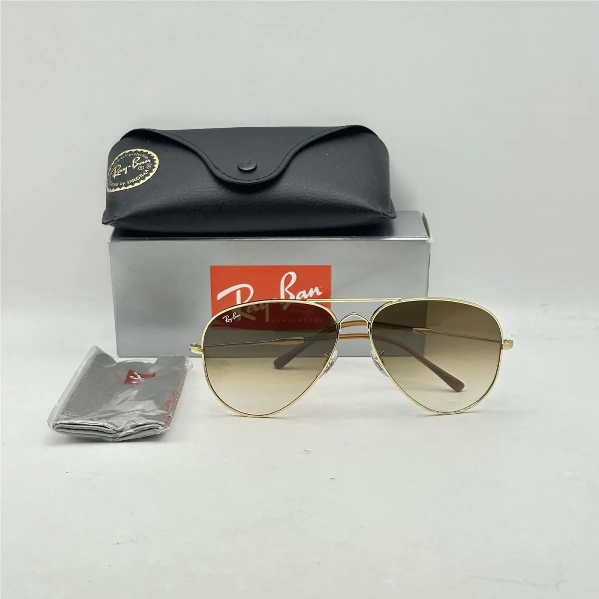 Ray Ban Mens Old Aviator Thin Metal Gradient Sunglasses RB3825 Gold/brown