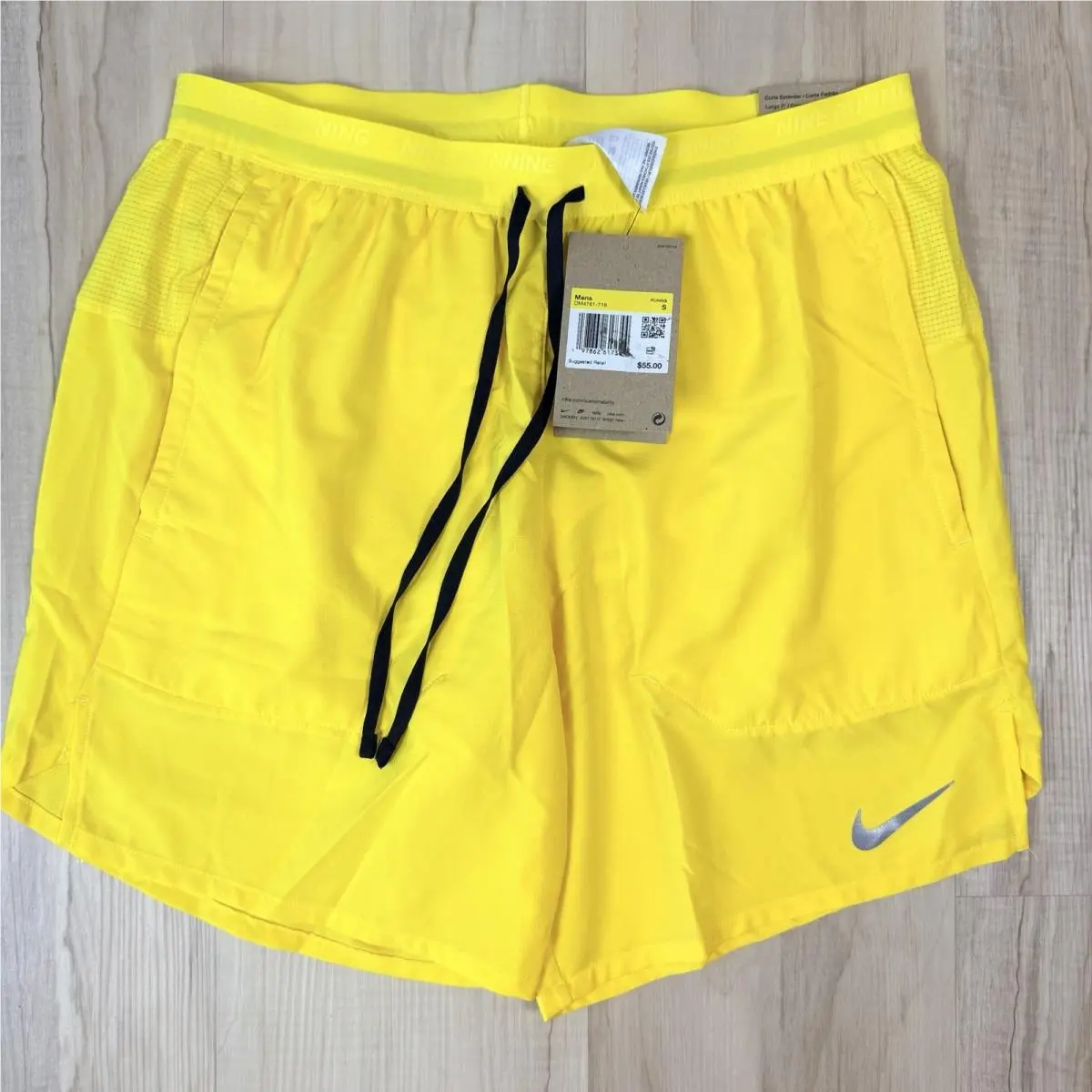 Nike clothing - Nike Dri-Fit - Yellow 1