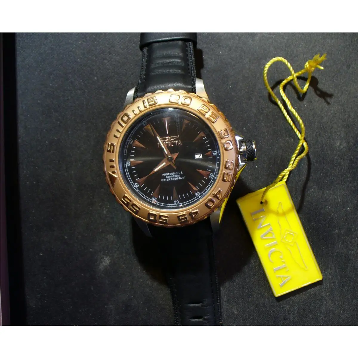Invicta Large Pro Diver Calendar Quartz Watch