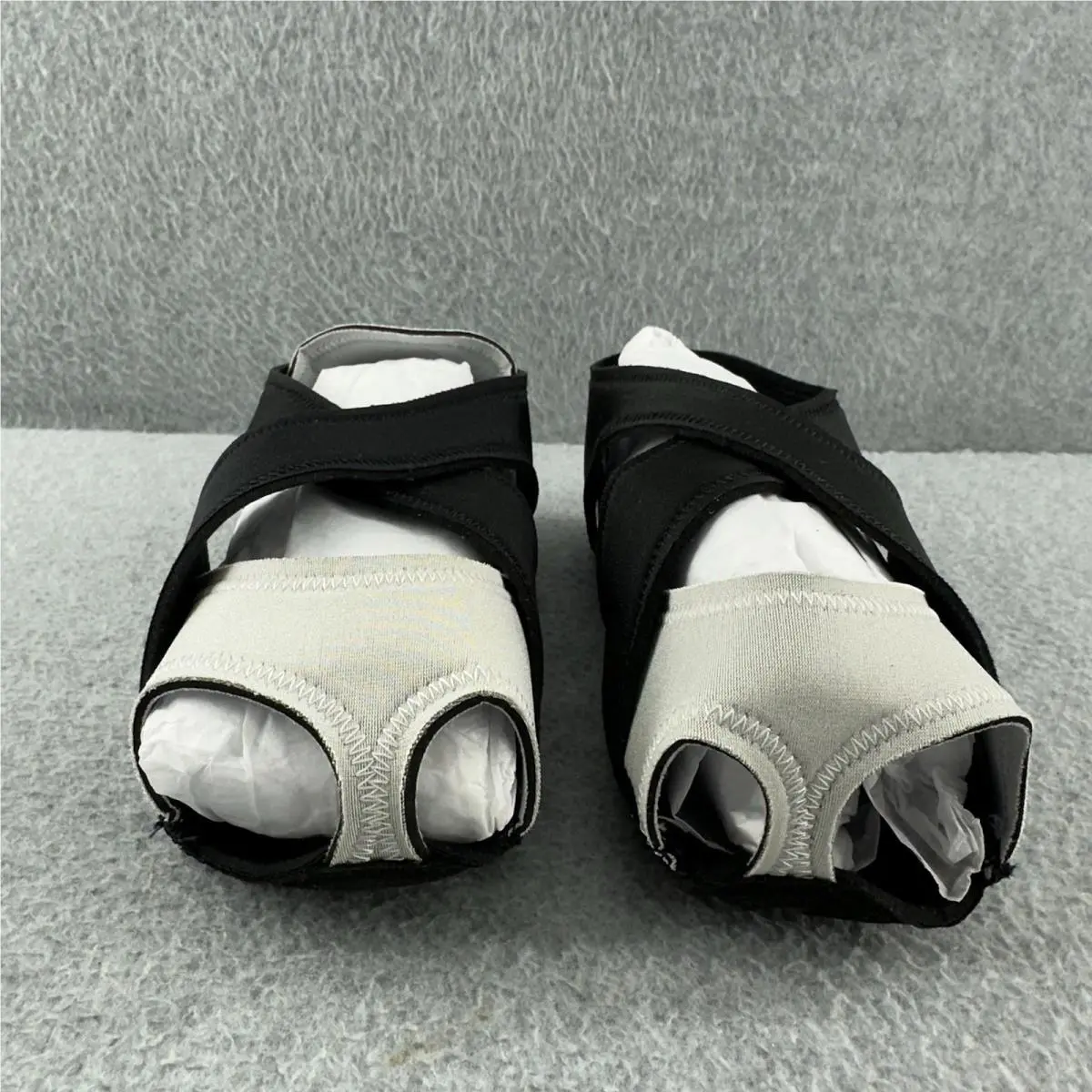 Nike shoes - Nike Studio Wrap - Studio Wrap - 605763 001 - Black (UPC: 0887226962455) 4