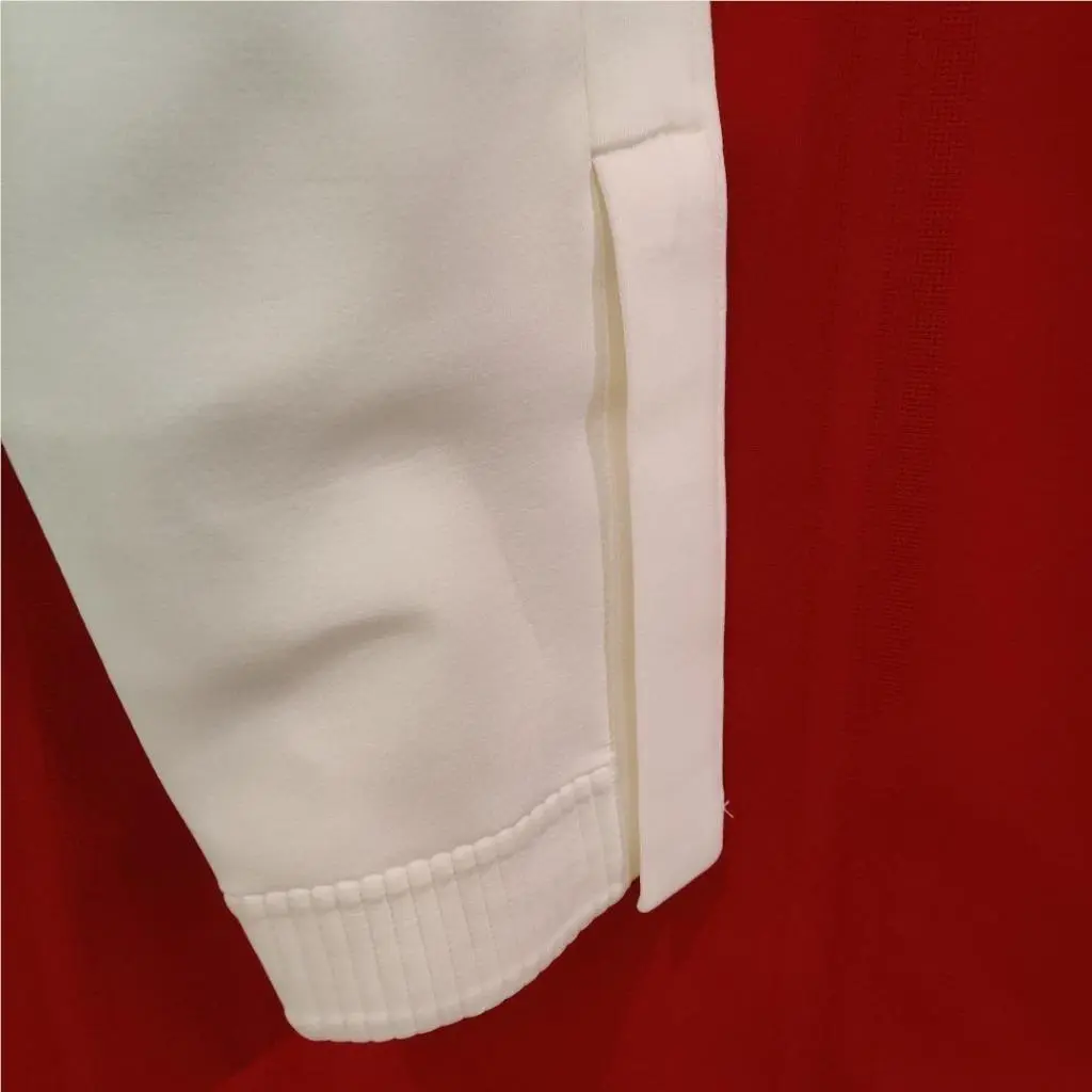Nike clothing - White 2