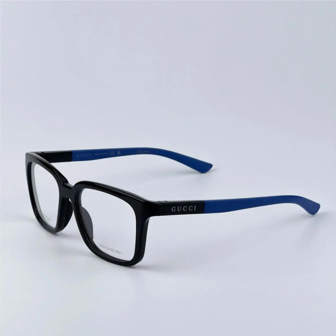 GG1738o-004-52 Eyeglasses Boutique Display by Gucci