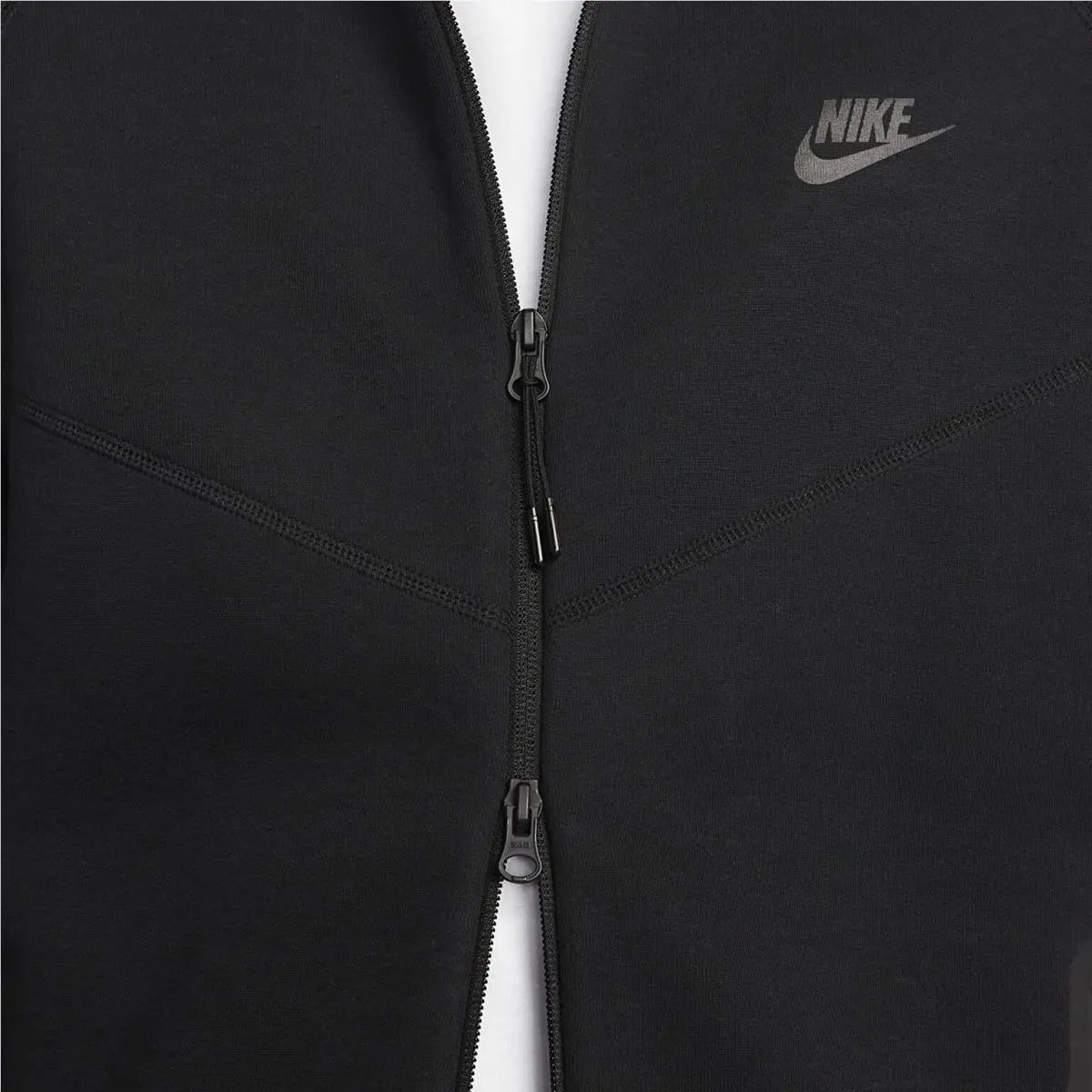 Nike clothing - Black (UPC: 196607413142) 3