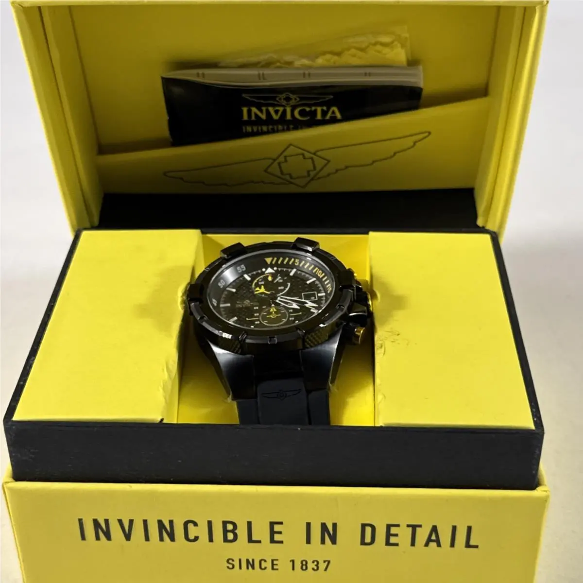 Invicta Aviator Men`s Wristwatch Black Stainless Steel 28103